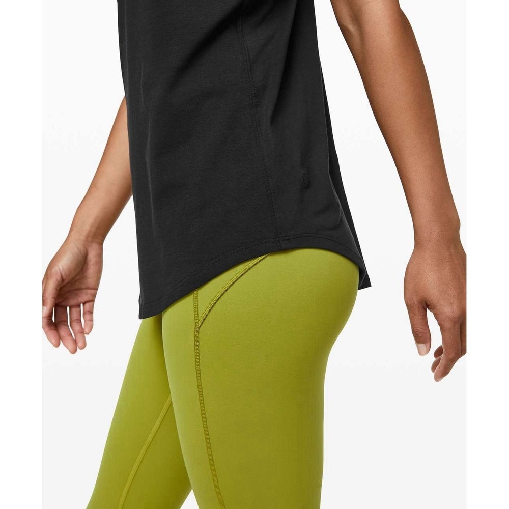 Lululemon Love Tank *Pleated Black Women's Size 6 - Picture 2 of 9